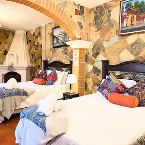 Casa Quetzalli, La Recolección Antigua